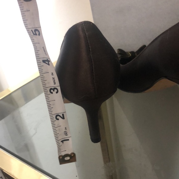 Vaneli  womens brown bow kitten heel satin pump size 7.5 with box - Picture 7 of 10